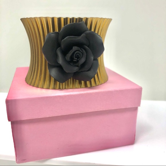 CUFF BRACELET - Picture 1 of 3